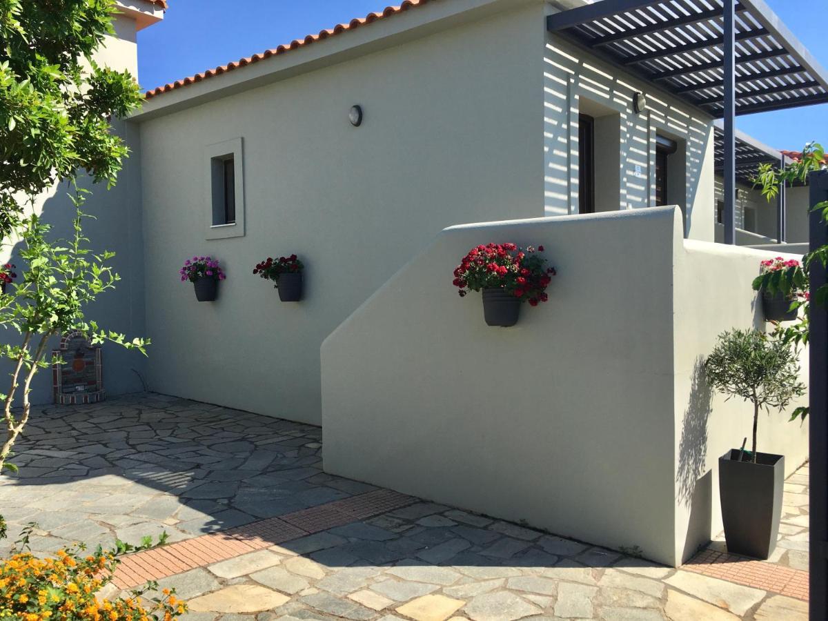 Caviro Apartment Moúdhros Exterior photo